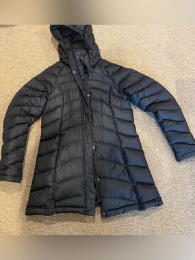 The North Face women’s jacket, detachable hood, size S